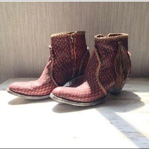 Old Gringo snakeskin boots